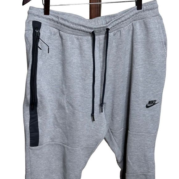 Nike Tech Fleece Joggers XXL - Picture 2 of 7